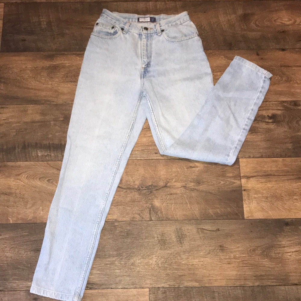 Arizona mom jeans